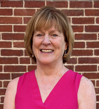 Paula  Fortuna (4PM Mass Folk Group Leader)