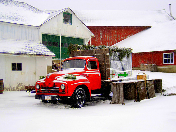'Christmas Truck' - Burlington, CT
